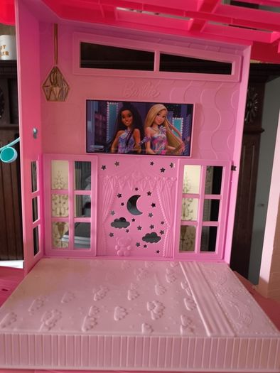 Barbie Dream House