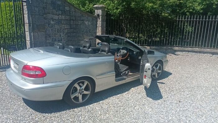 Volvo C70 2005