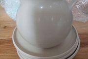 jug and 4 plates