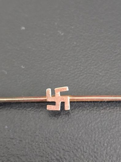 Rare Gold brooch