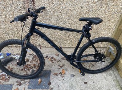 Carrera vengeance mountain bike(XL black)