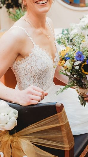 Justin Alexander wedding dress 8/10