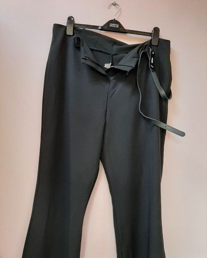 New black trousers tag attached 20