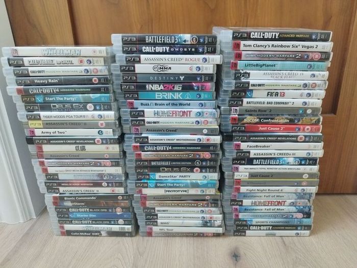 Huge 300 Game Bundle Clear out.