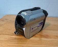 Sony Handycam DCR-DVD106E