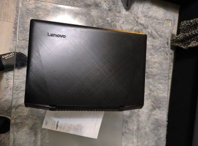 Lenovo Ideapad Y700 Gaming i7 6Th Gen 16GB 512 m2 windows 11