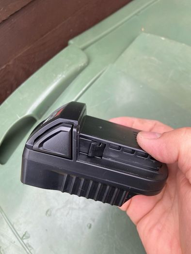 Milwaukee adapter for makita battery