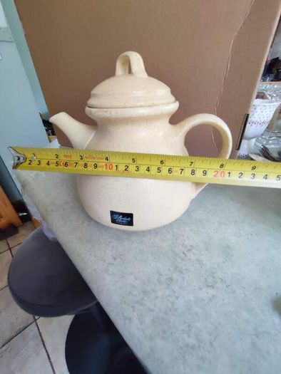 Set Of 2 Beige Tea  And Coffee Pot  St. Michael's House Pottery Dublin
