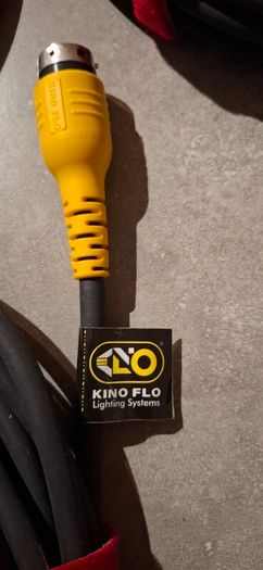 Kino Flo extension cables (25ft) x 4