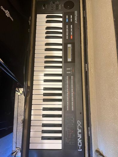 ROLAND Alpha Juno one