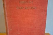 Enid Blyton Hurrah for the Circus