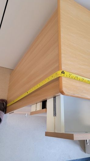 Chest of  drawers: width 31.5in, depth 16 in, height 3 ft (Width 80cm, Depth 40cm, Height 91cm)