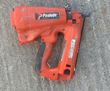 l Paslode Impulse IM350