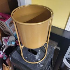 plant pot
