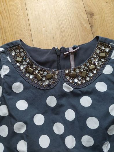 Girl's dress
