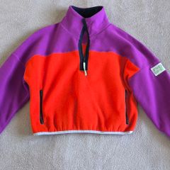 Gym plus coffee cropped fleece top size s