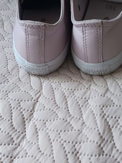 Converse All Star Trainers in Pink