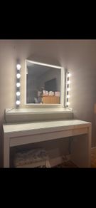 vanity desk
