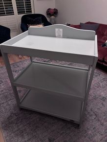 Babylo Changing Table