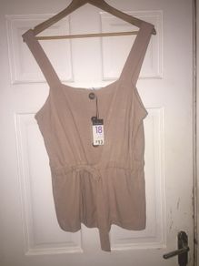 Bnwt top