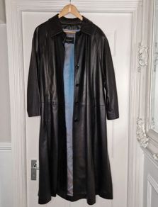 Gabriel Angeli leather coat
