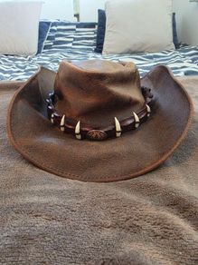 Crocodile Dundee hat real leather. Handmade. Excellent condition for original