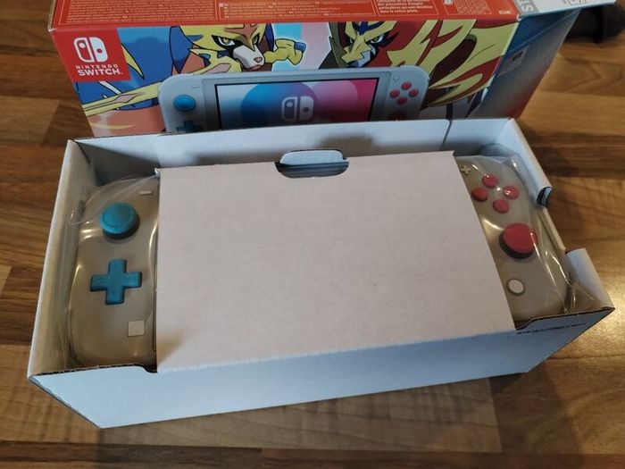 Switch Lite Zacian & Zamazenta