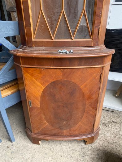 Corner Cabinet
