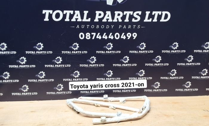 Toyota yaris cross 2021-on curtains airbags