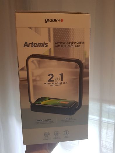 Wireless charging station with LED touch light ARTEMIS