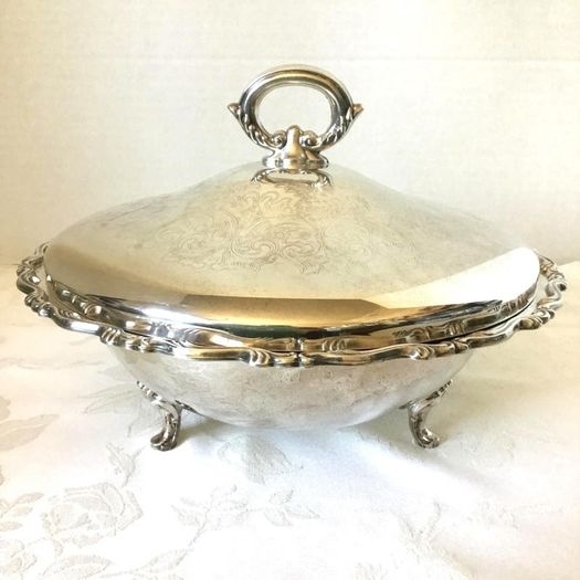 Vintage  Oneida Silverplate Casserole Dish