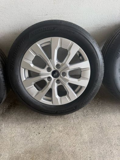 Brand new 17 inch genuine ford and vw alloys