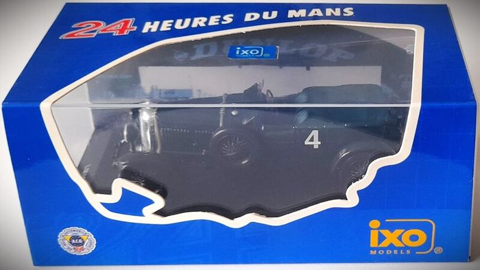 Diecast Model Le Mans Winning Bentley Le Mans 1930 1st - IXO 1:43