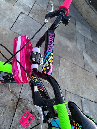 20 Inch Milan Bike with Handlebar Bag