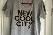 Tommy Hilfiger tshirt - sz l
