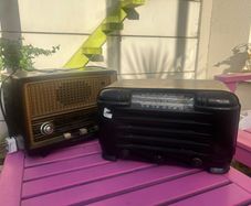 2 old radios