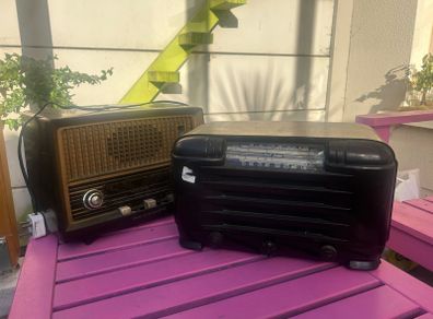 2 old radios