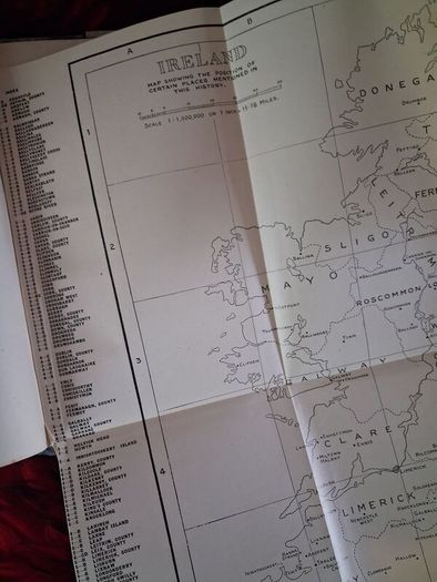 The Irish Republic / Dorothy Macardle / Irish Press Ltd., / 1951