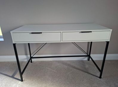 White & black desk