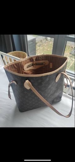 Nice roomy brown bag.
