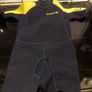 Boys wetsuit age 4 Image 5