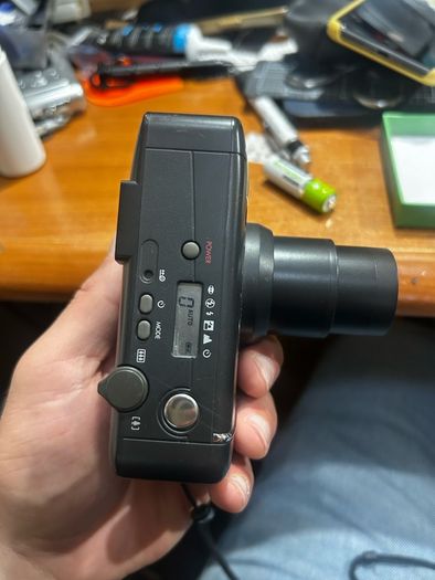 Vintage 2000 Tronic Af 3590 Point & Shoot Film Camera 35mm