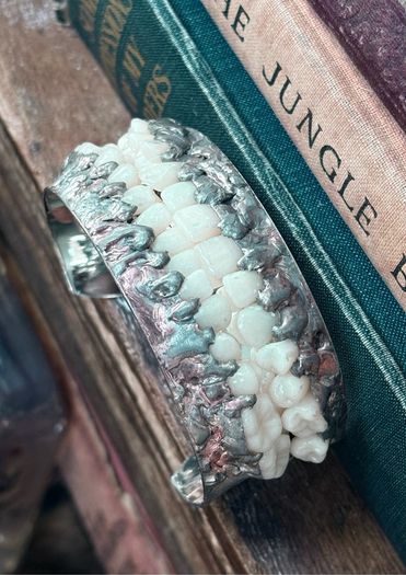 1 Full Set of Resin Teeth Soldered Oddity Curiosity Bangle