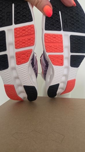 On Clouds Running shoes