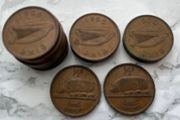 Irish pre-Decimal Halfpennies x 17, 2 for 1 euro, 7.50 for the lot. Dates listed below