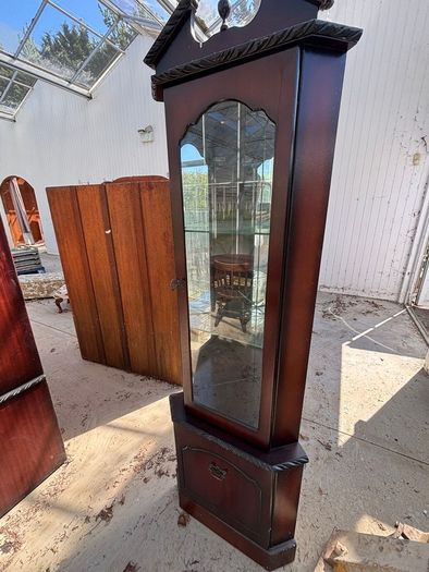 Display cabinet