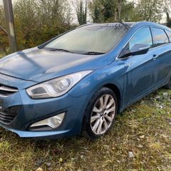 2013 Hyundai I40 Breaking For Parts