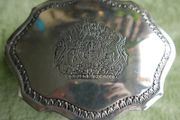 Vintage Lion Jewelry Box Aged Silver Plated "Dieu Et Mon Droit" ( God and My Right) United Kingdom Coat of Arms Ornate Box 4 Lion Head Feet