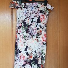 Maternity dress,  wedding guest
