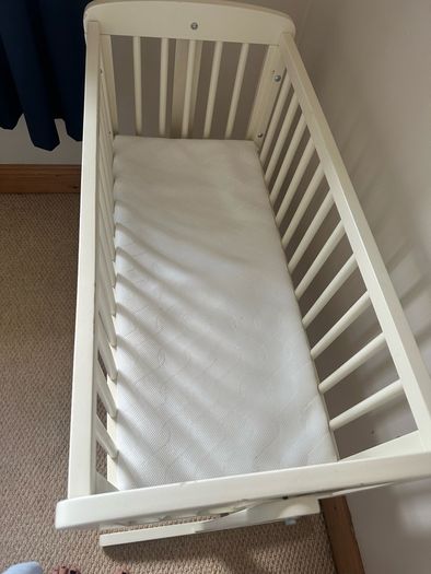 rocking cot / rocking crib